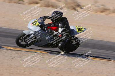 media/Dec-10-2023-SoCal Trackdays (Sun) [[0ce70f5433]]/Turn 9 Inside Set 2 (1115am)/